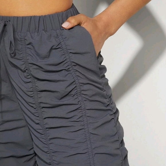 Ruched Drawstring Wide Leg Pants - Picture 3 of 4